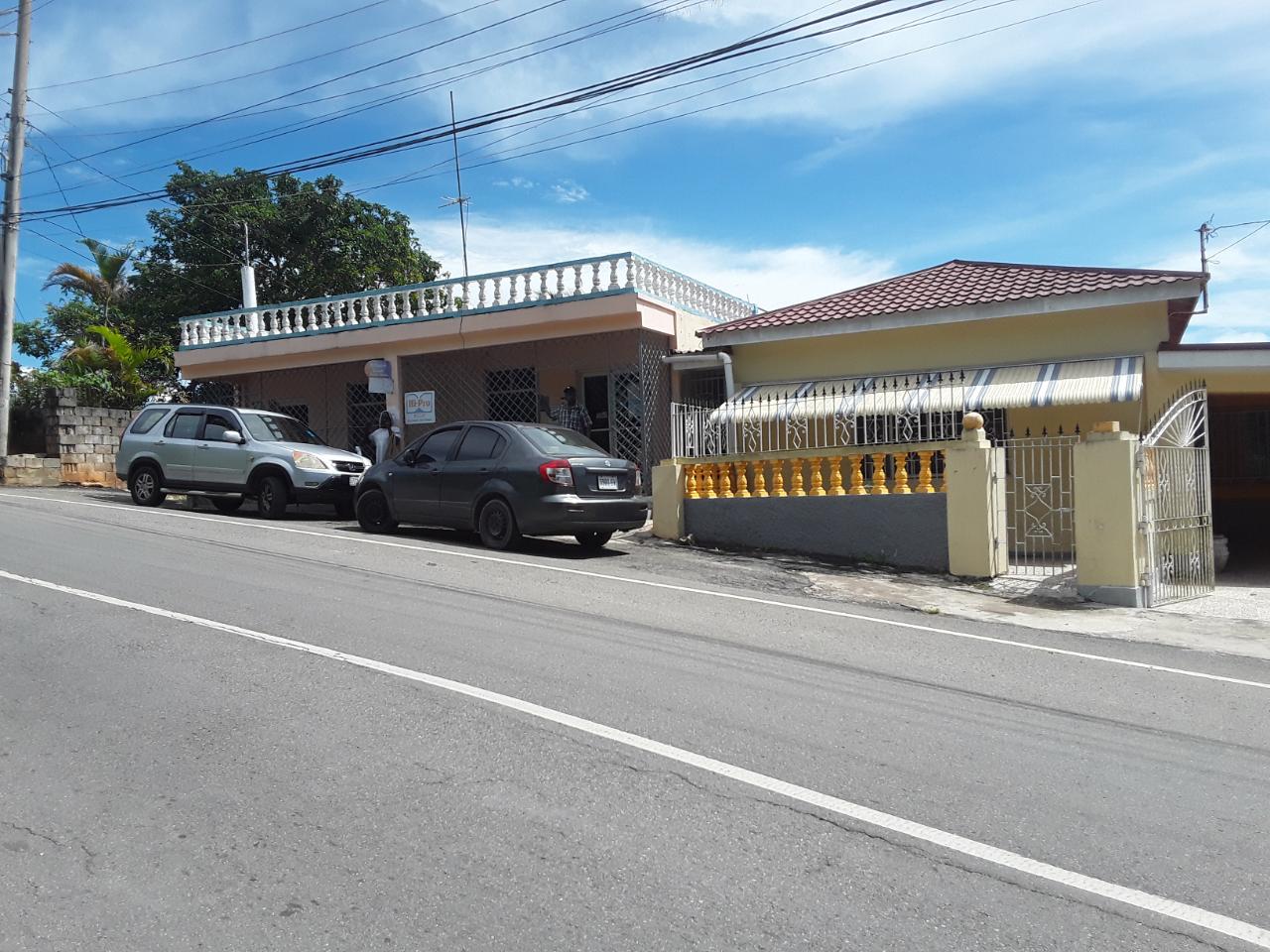 House for Sale   Albert Town