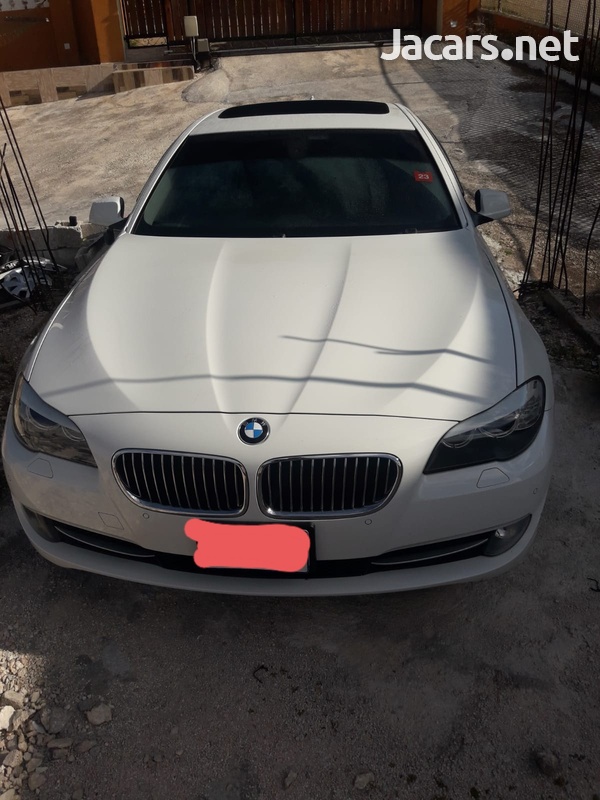 BMW 5-Series 5,0L 2012