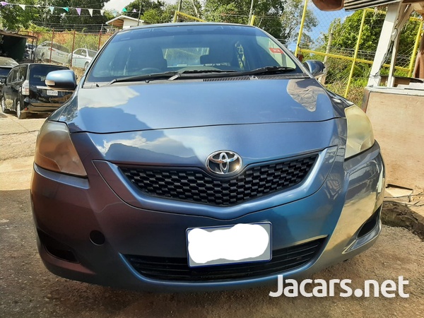 Toyota Belta 1,3L 2011