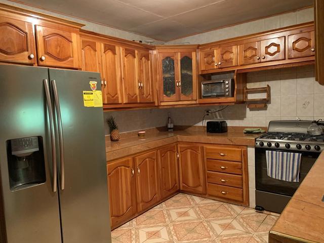 House for Rent   Black River
