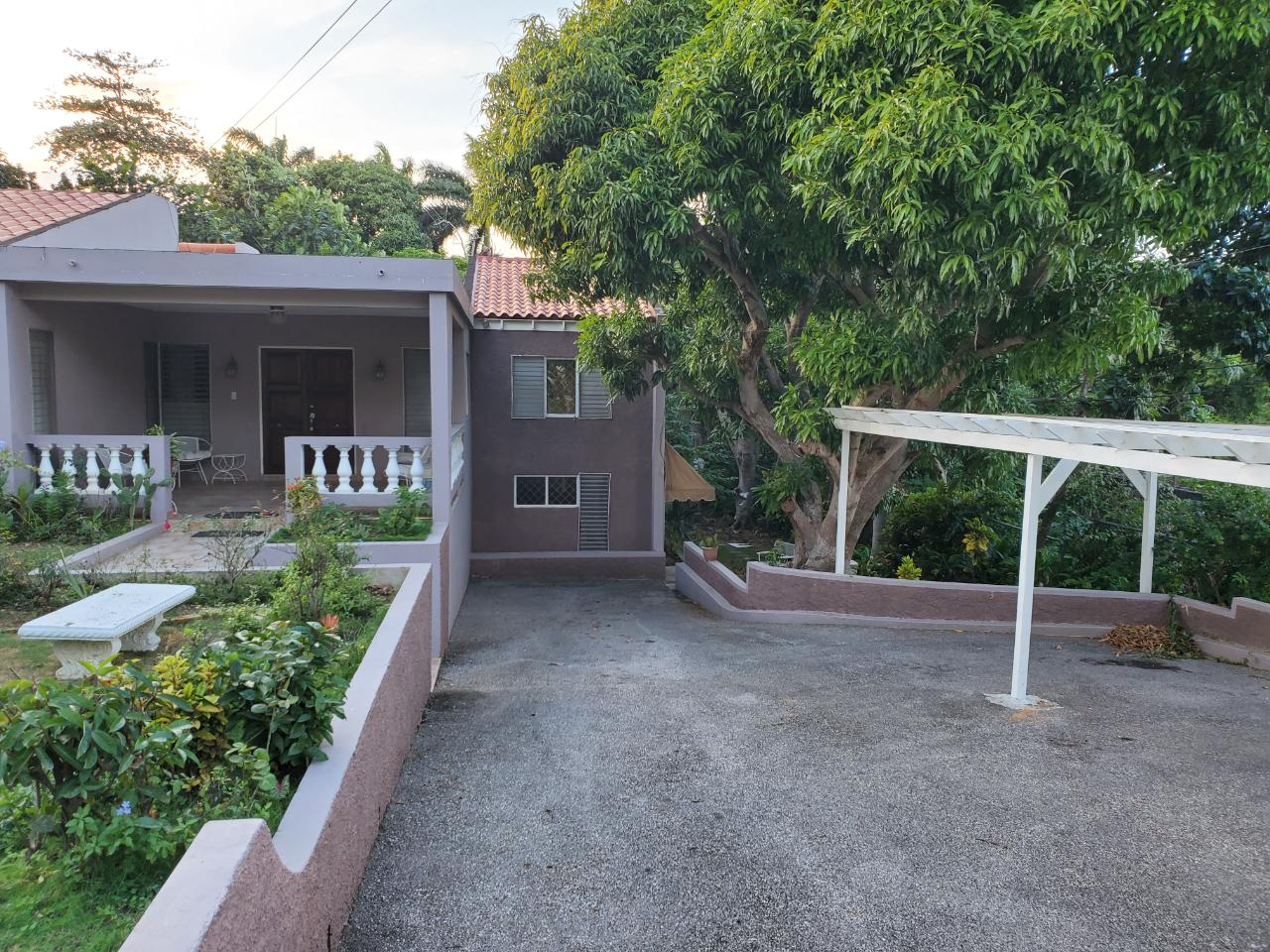 House for Sale   Montego Bay