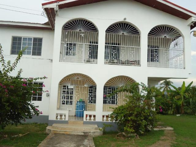 House for Sale   May Pen