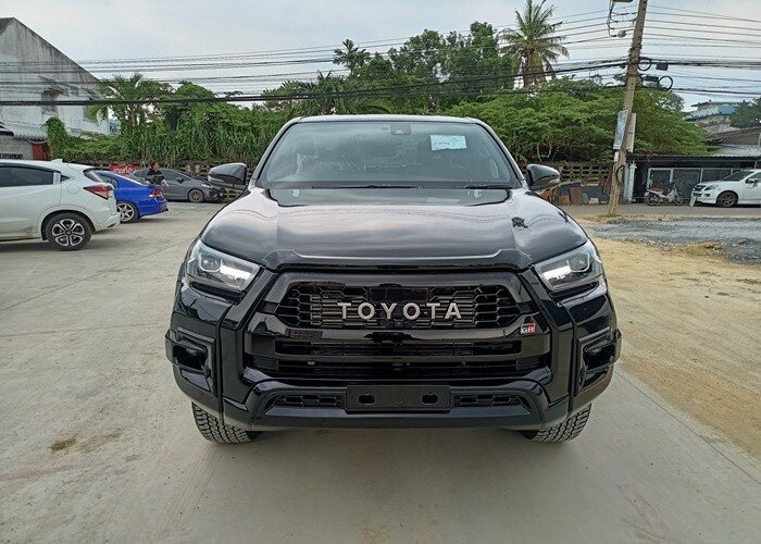 For Sale: BRAND NEW TOYOTA HILUX GR SPORTS