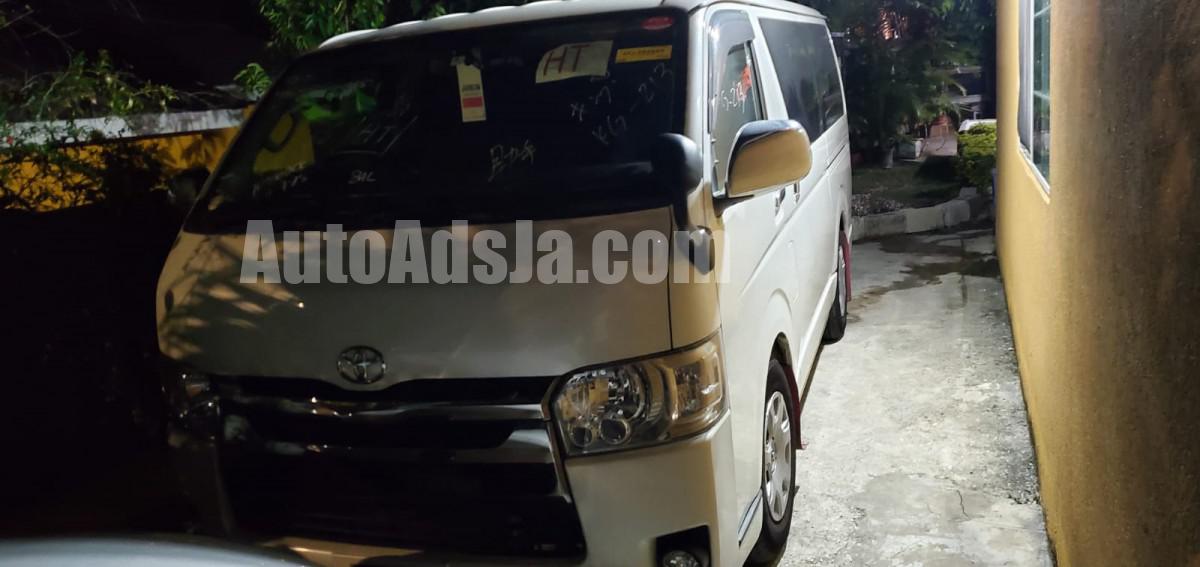 2017 Toyota Hiace