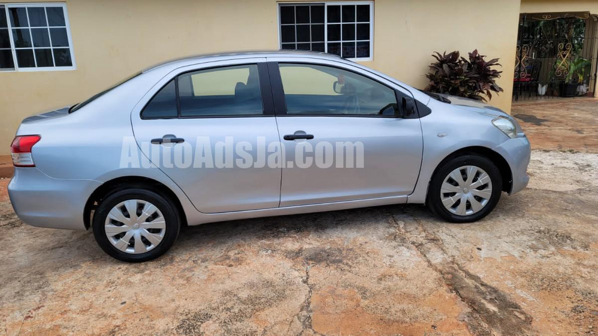 2013 Toyota Yaris