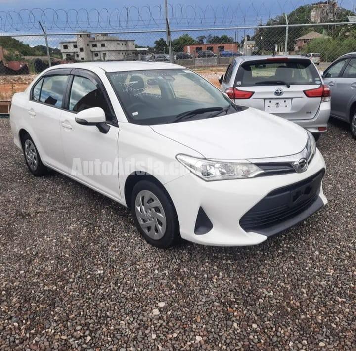 2018 Toyota Corolla Axio