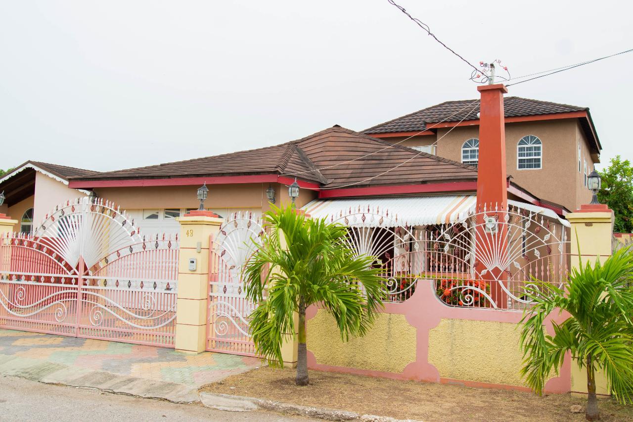 House for Sale   Old Harbour