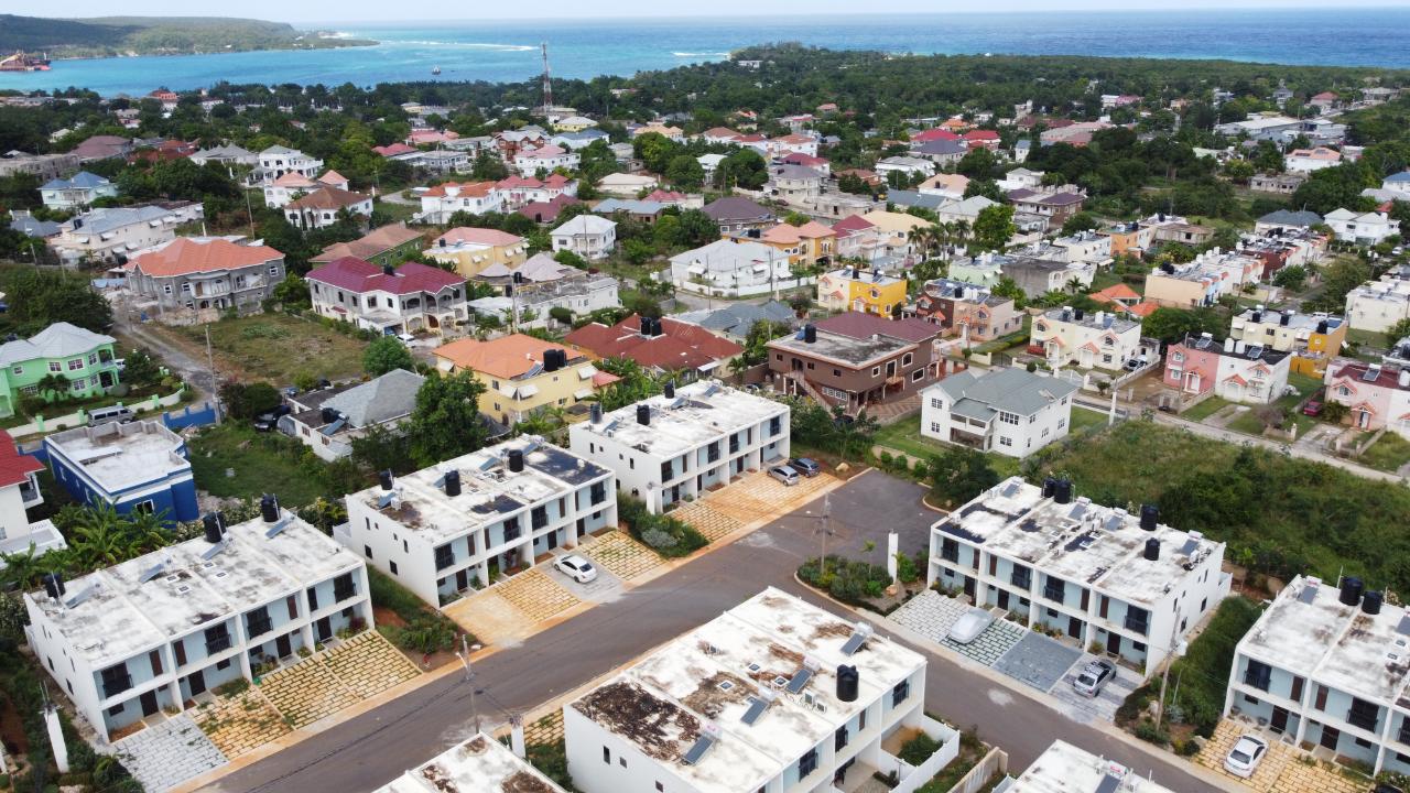 Townhouse for Sale   Discovery Bay