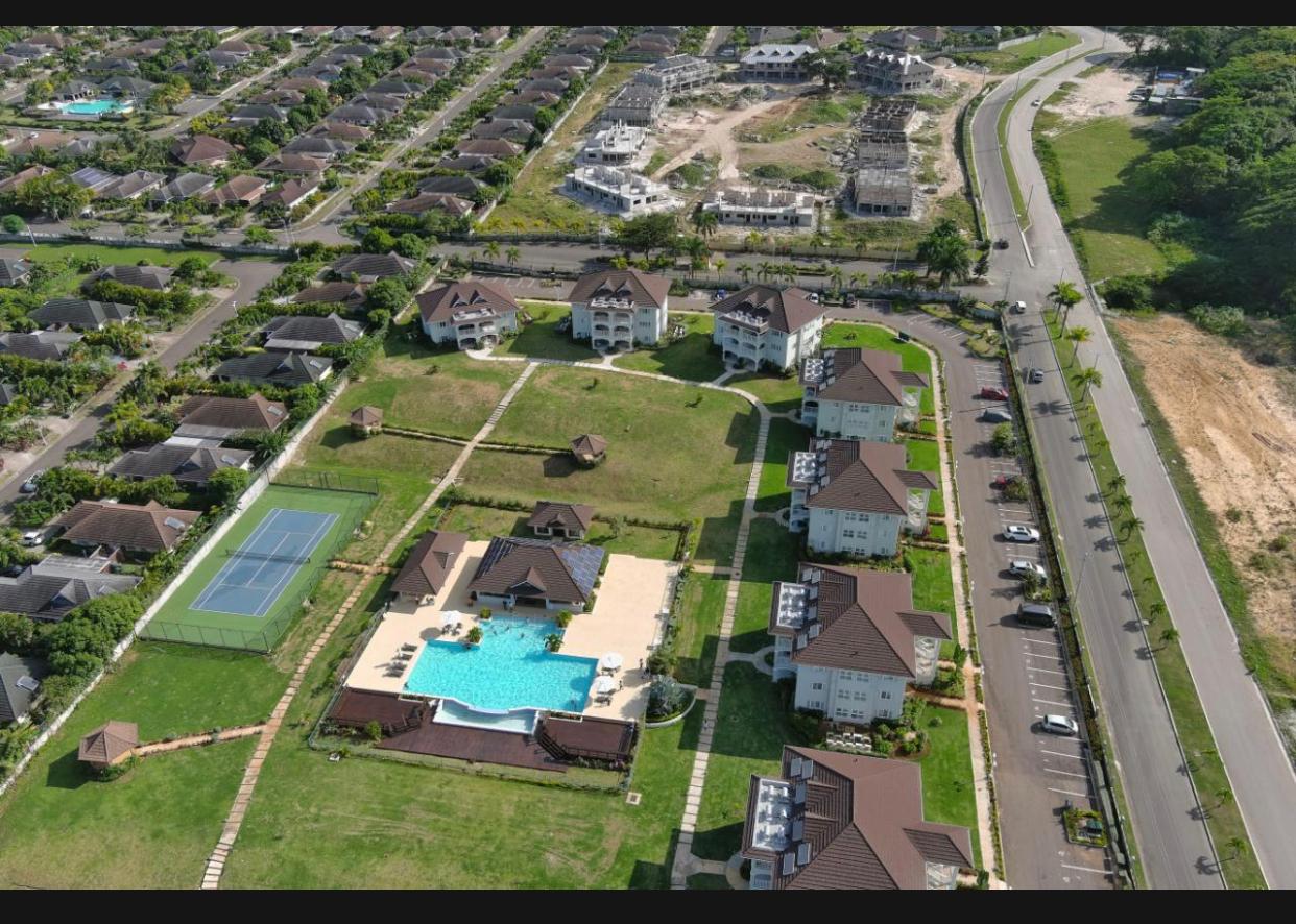 Resort Apartment/Villa for Rent   St. Ann's Bay