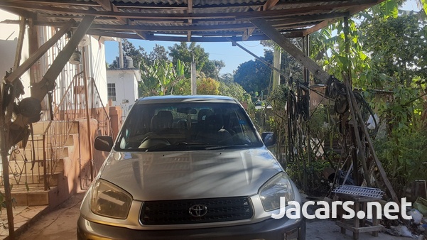Toyota RAV4 2,0L 2001