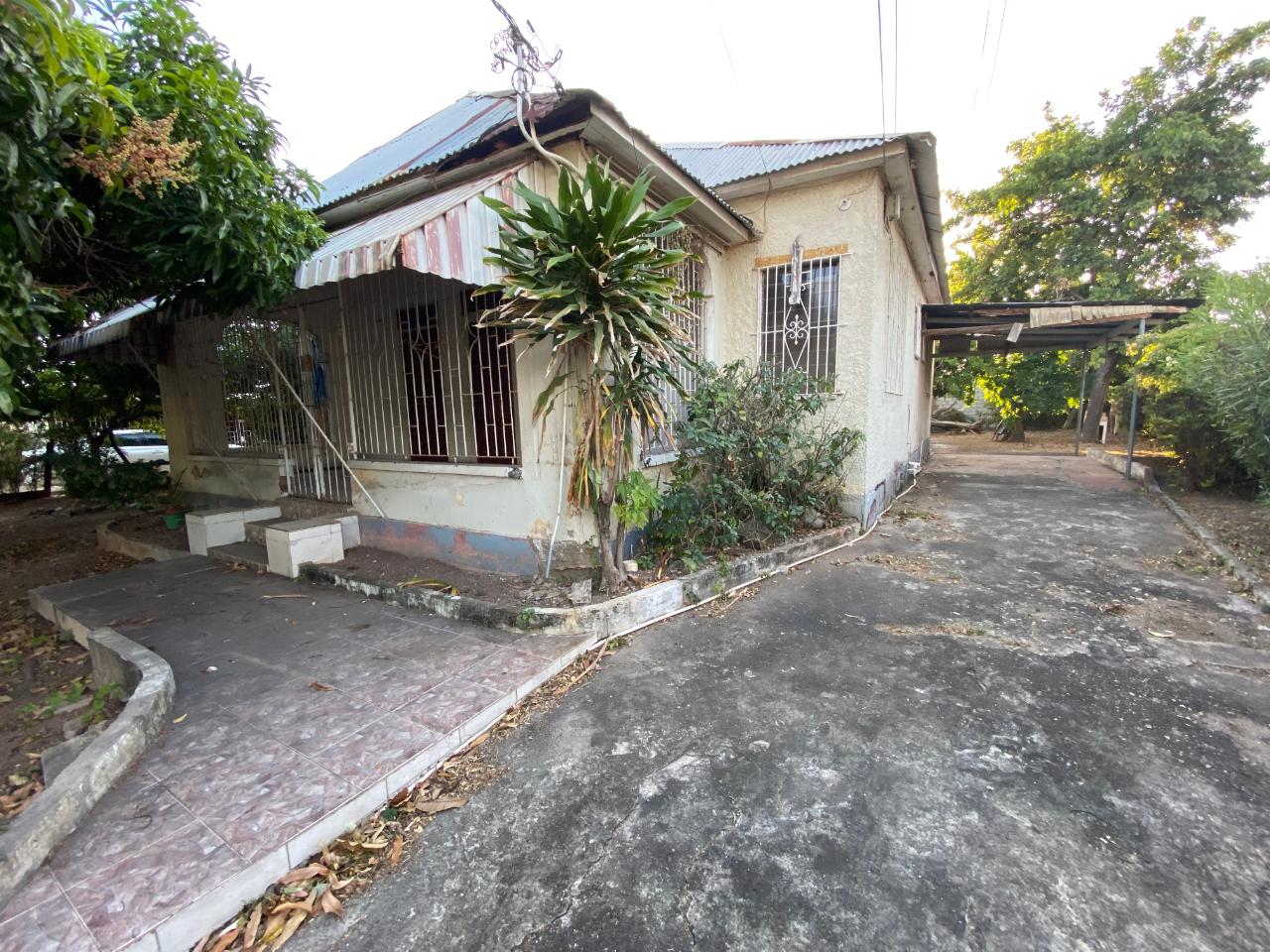House for Sale   Kingston 3