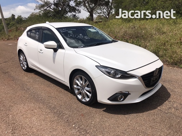 Mazda Axela 2,0L 2014