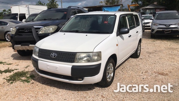 Toyota Probox 1,5L 2014