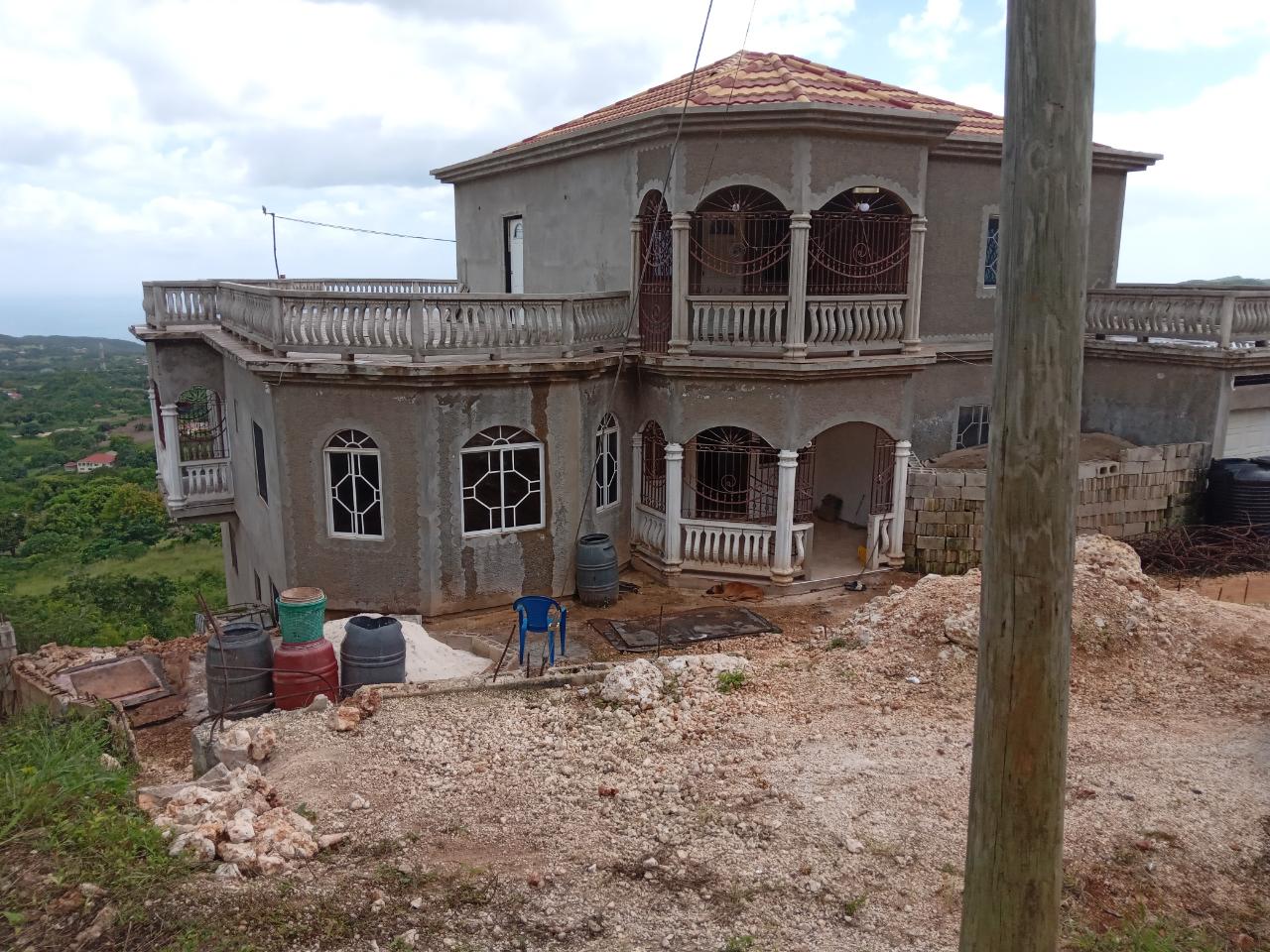 House for Sale   Top Hill