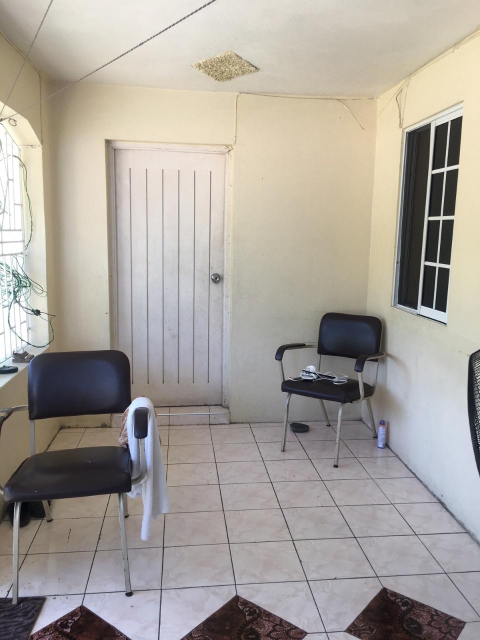 House for Sale   Kingston 20