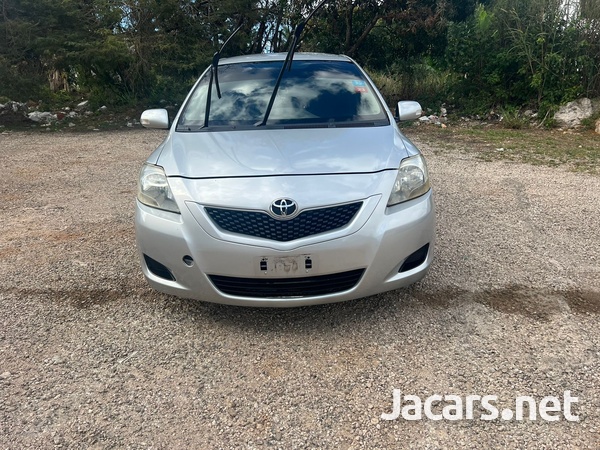 Toyota Belta 1,0L 2009