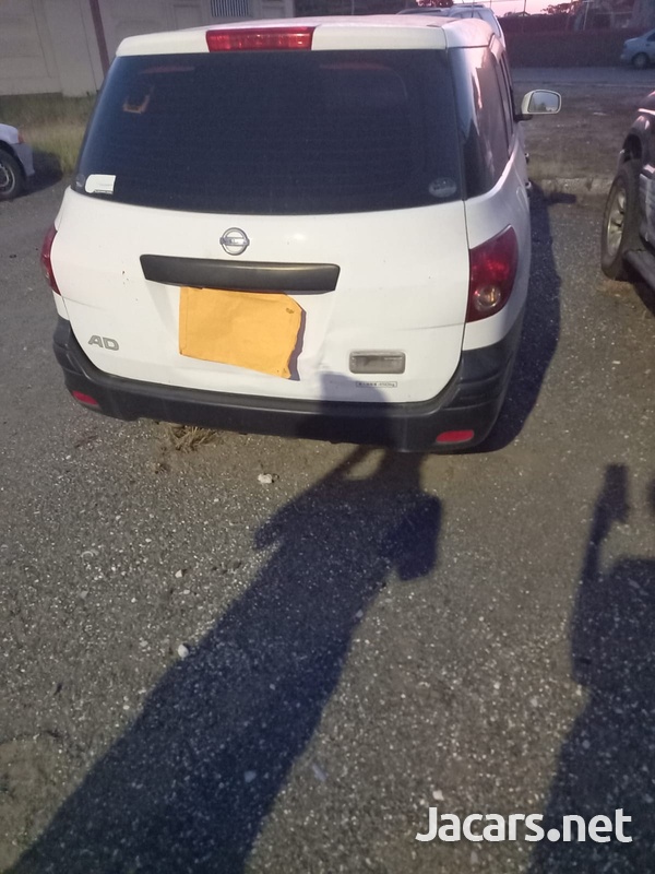 Nissan AD Wagon 1,5L 2011