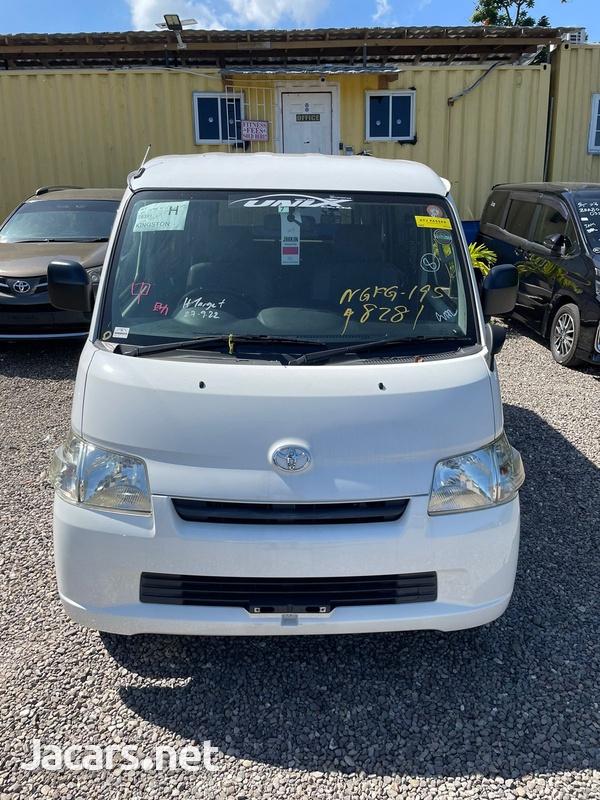 Toyota Town Ace