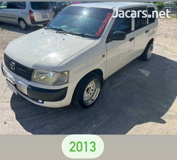 Toyota Probox 1,5L 2013