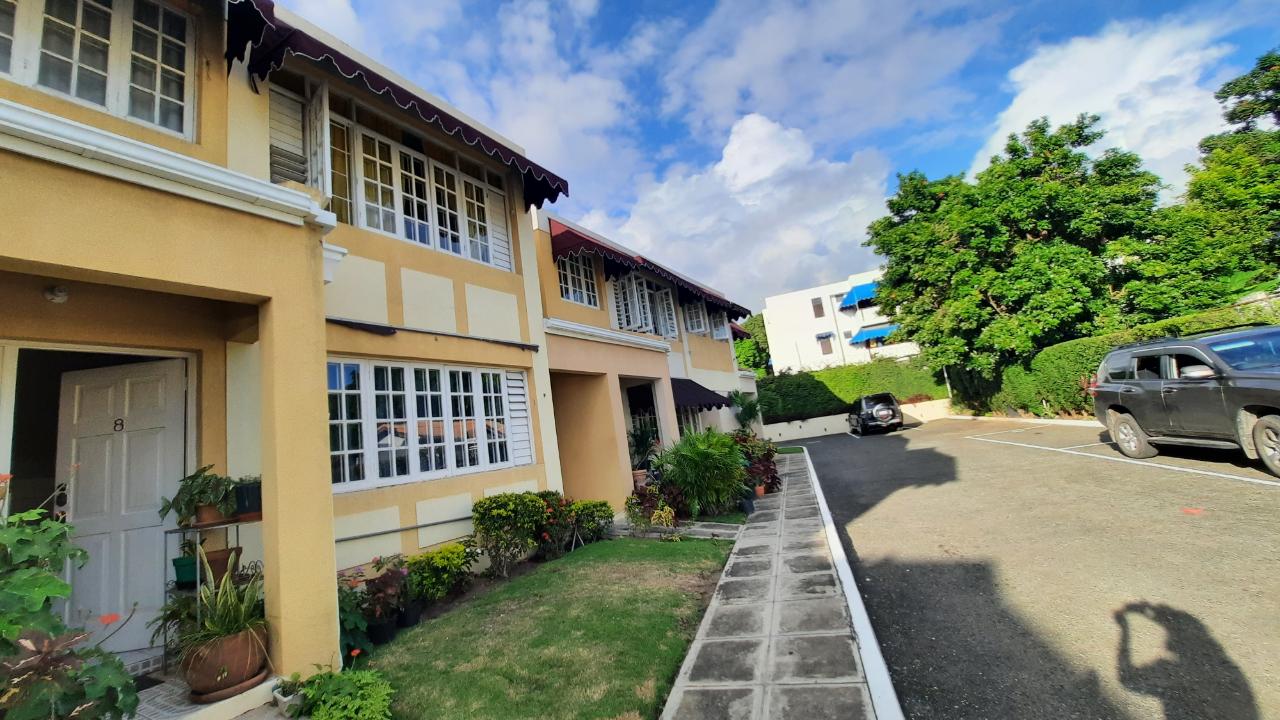 Apartment for Sale   Kingston 8