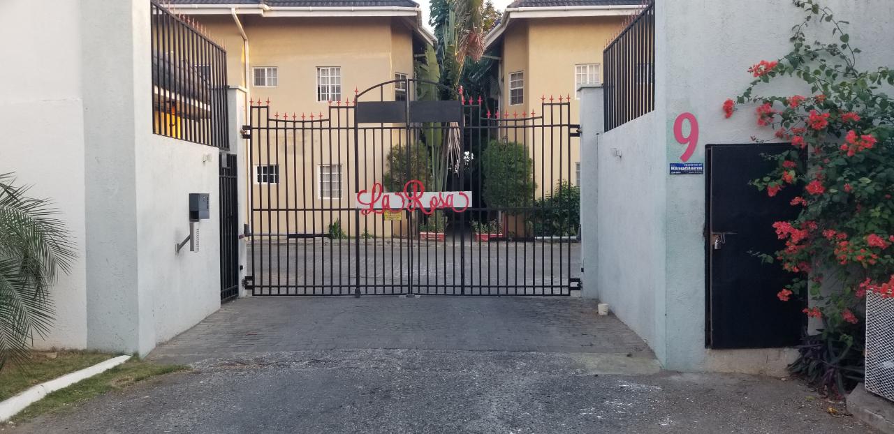 Apartment for Rent   Kingston 6