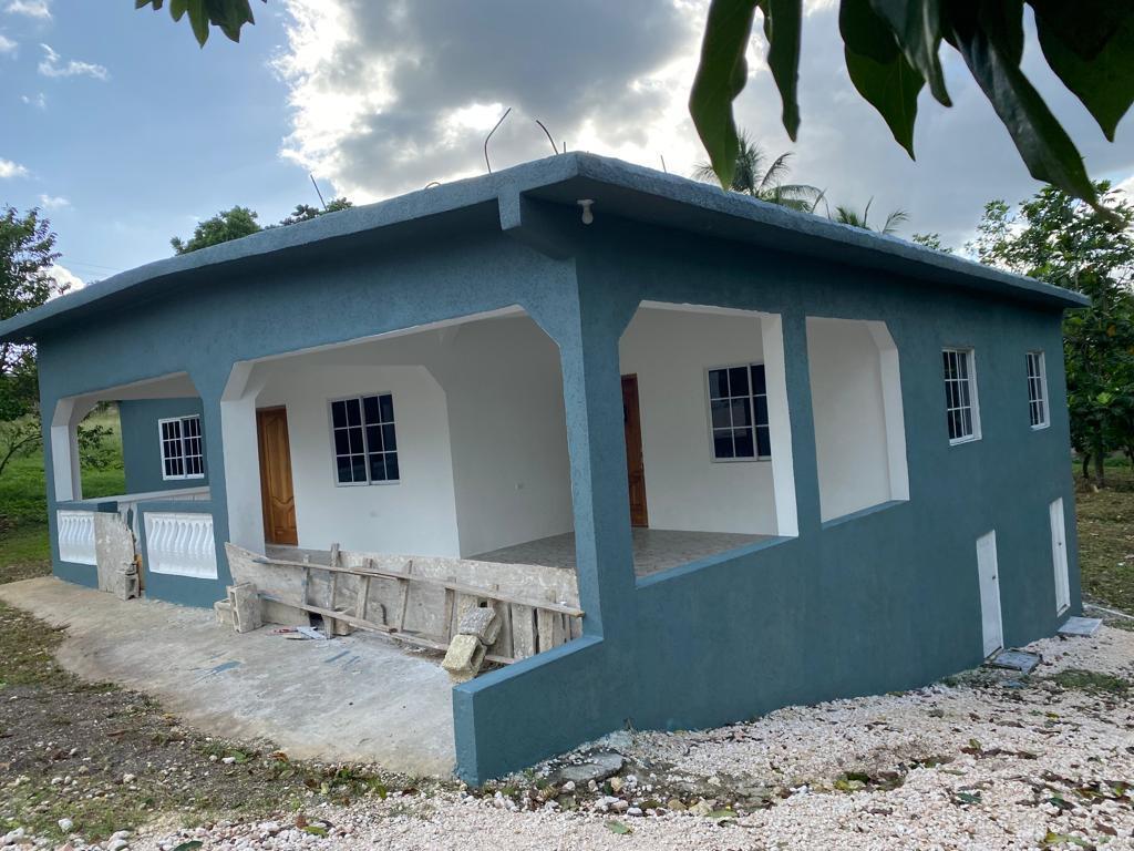 House for Sale   Linstead