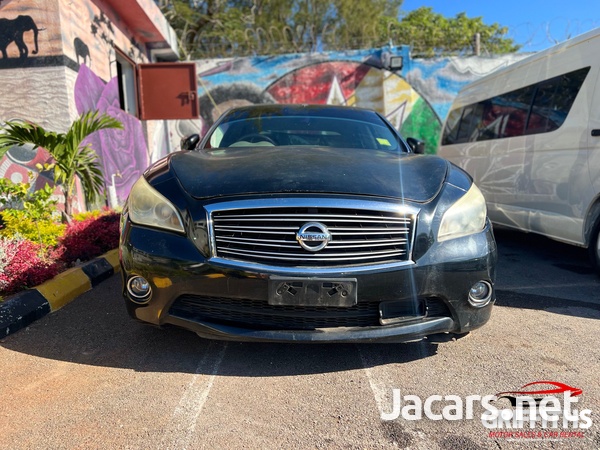 Nissan Fuga 2,5L 2011