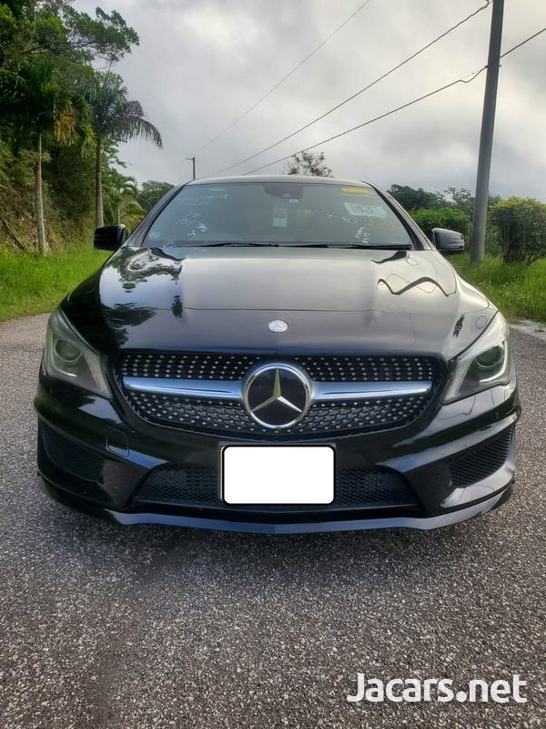 Mercedes-Benz CLA-Class 1,8L 2014