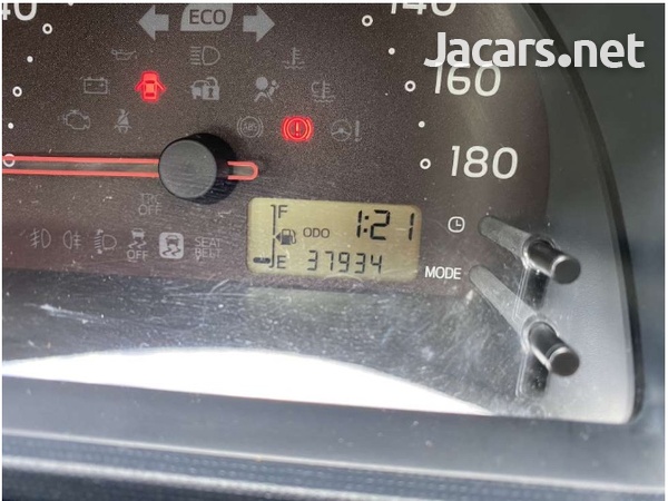 Toyota Passo 1,0L 2014
