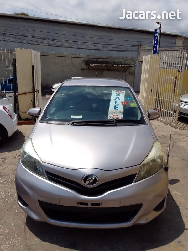 Toyota Vitz 1,3L 2011