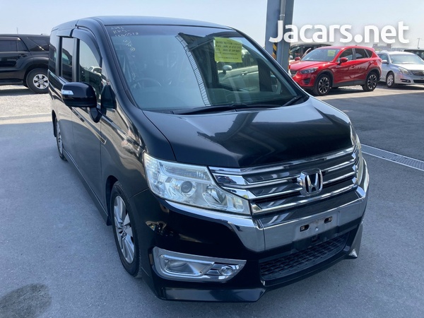 2013 Honda Stepwagon Spada