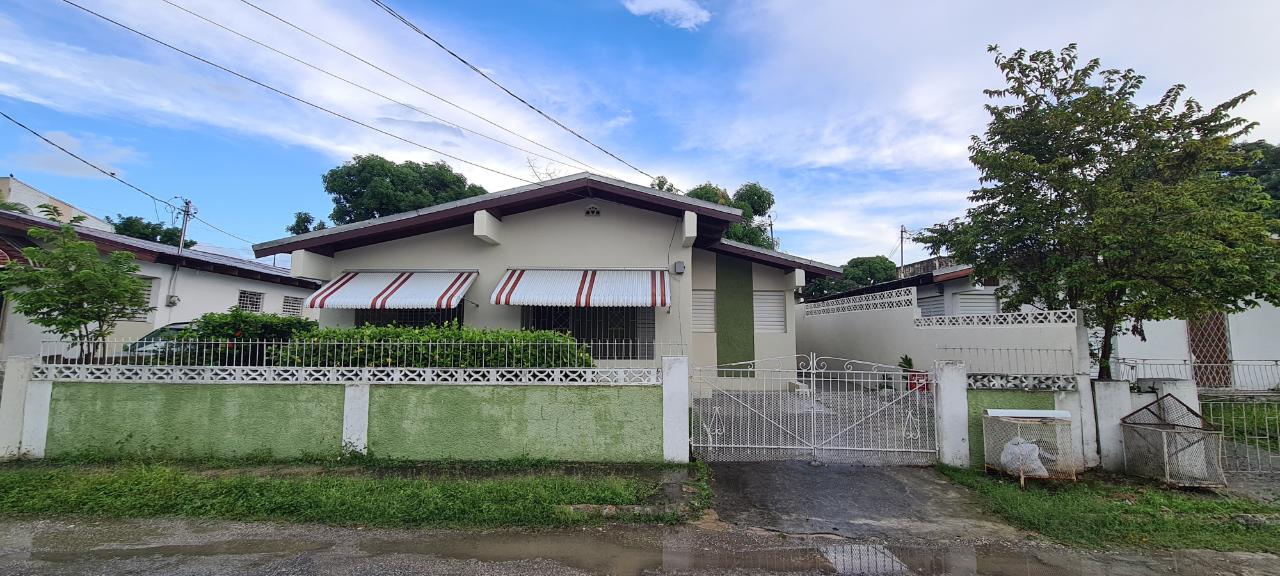 House for Rent   Kingston 19