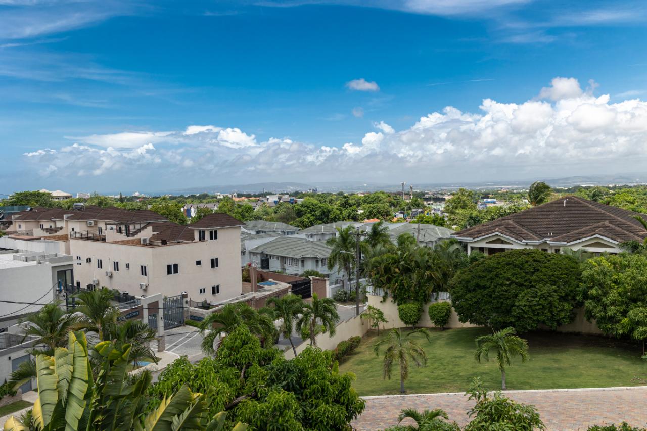 Townhouse for Rent   Kingston 6