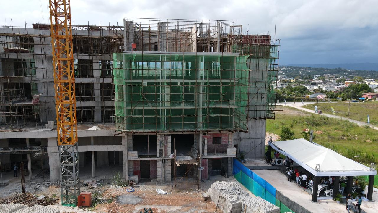Apartment for Sale   Mandeville