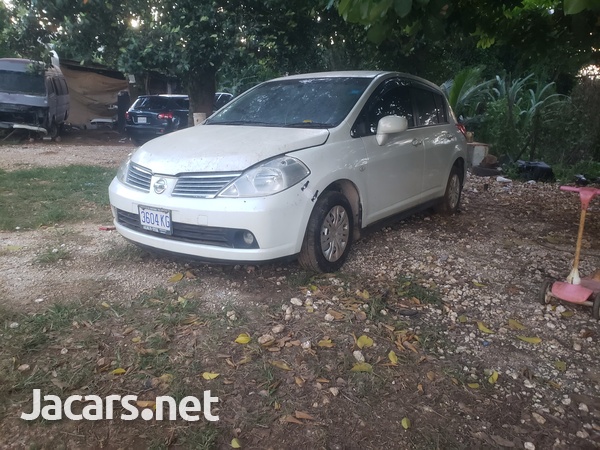 Nissan Tiida 2,0L 2009