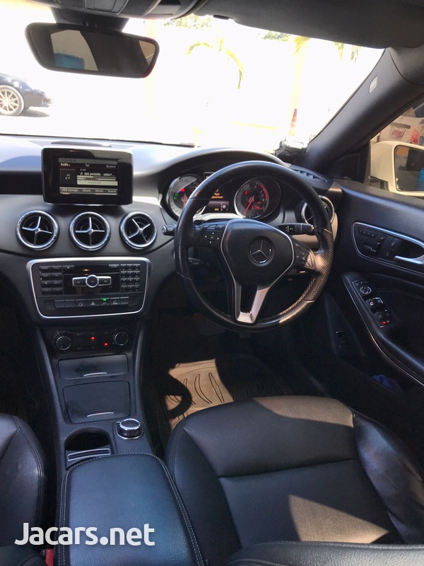 Mercedes-Benz CLA-Class 1,8L 2013