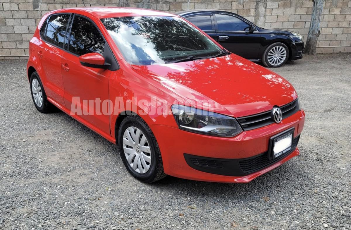 2014 Volkswagen POLO tsi