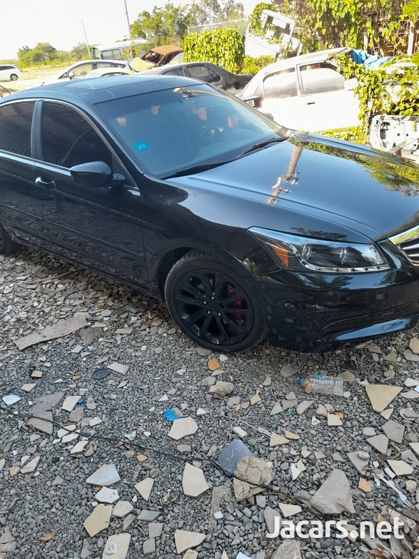 Honda Accord 2,3L 2011