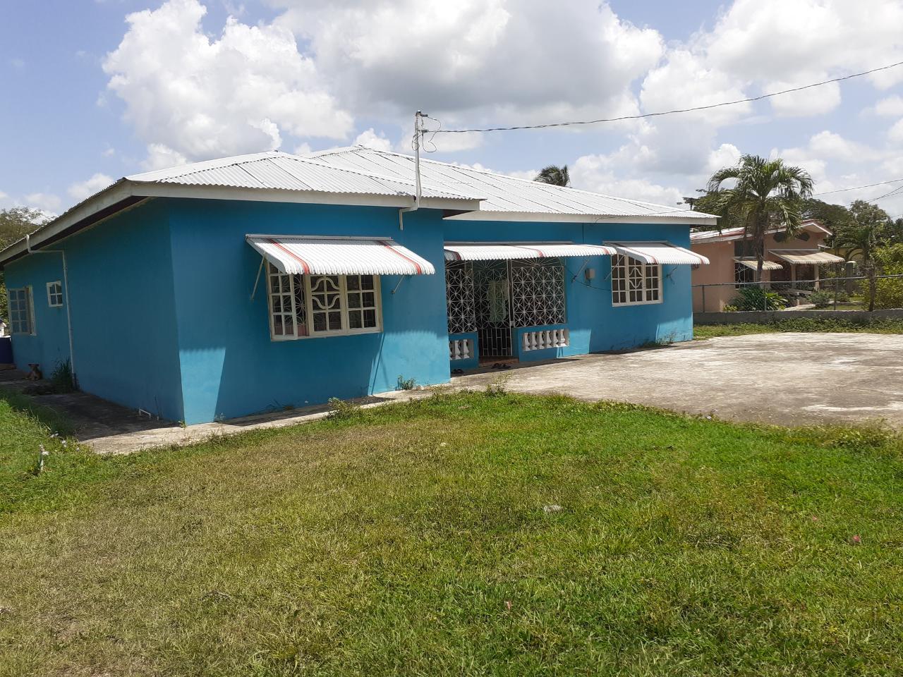 House for Sale   May Pen