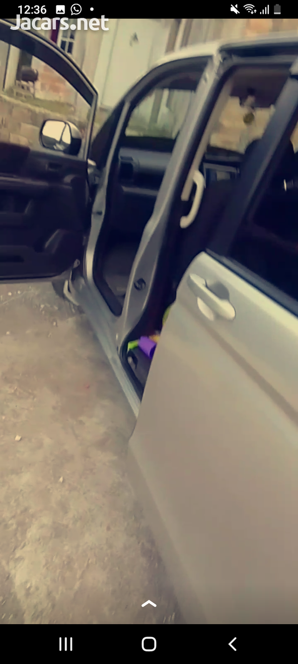 Honda Stepwgn 1,2L 2012