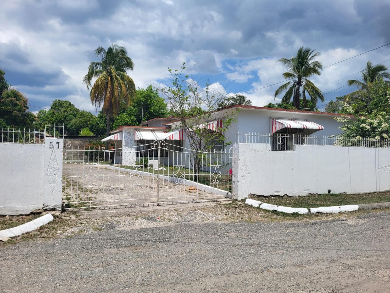 House for Sale   Spanish Town