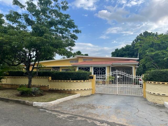 House for Sale   Kingston 19