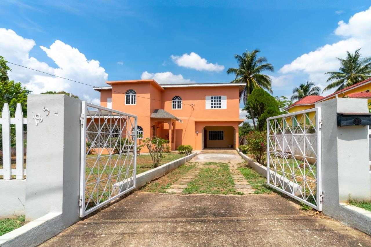 House for Sale   Spanish Town