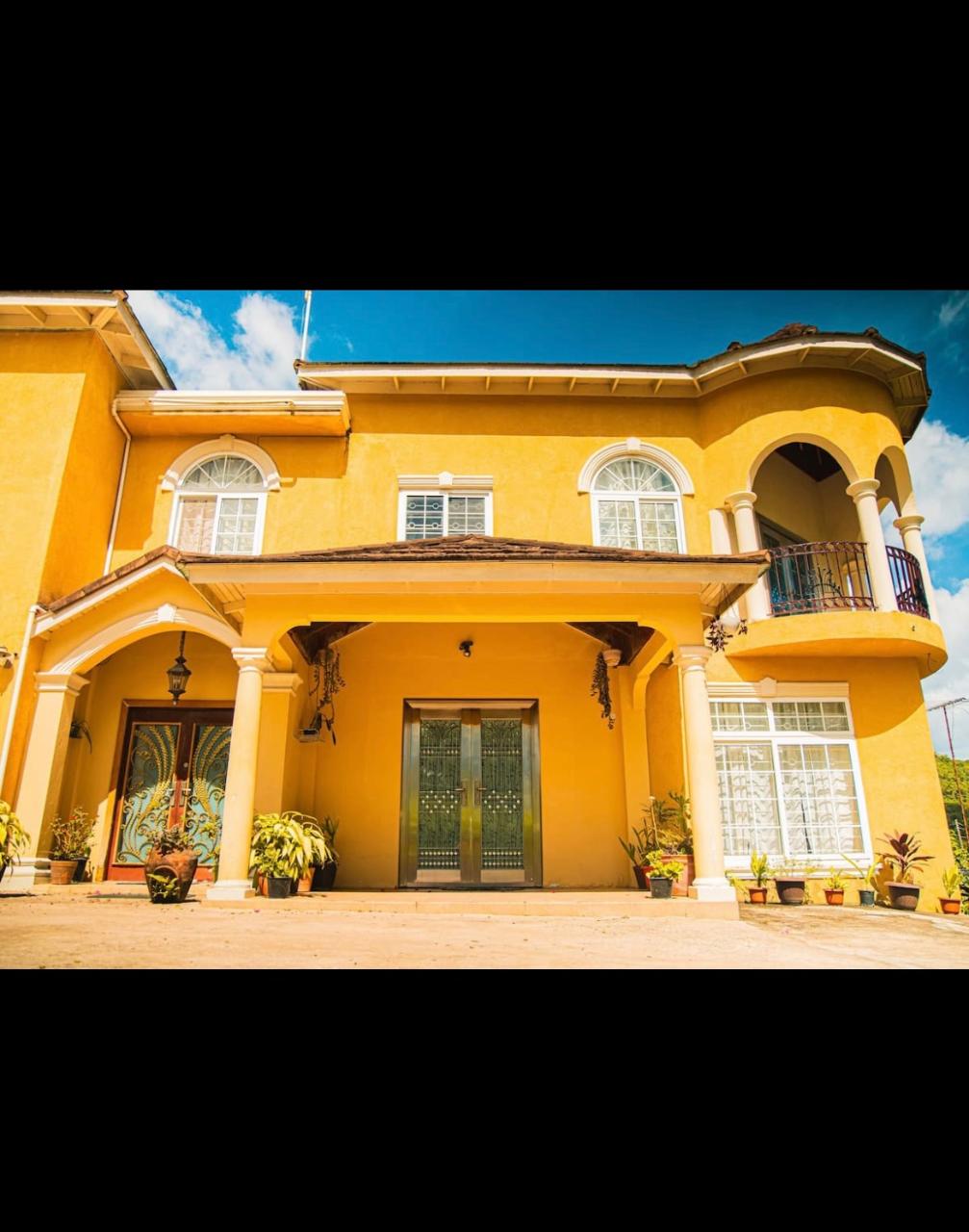 House for Sale   Cave