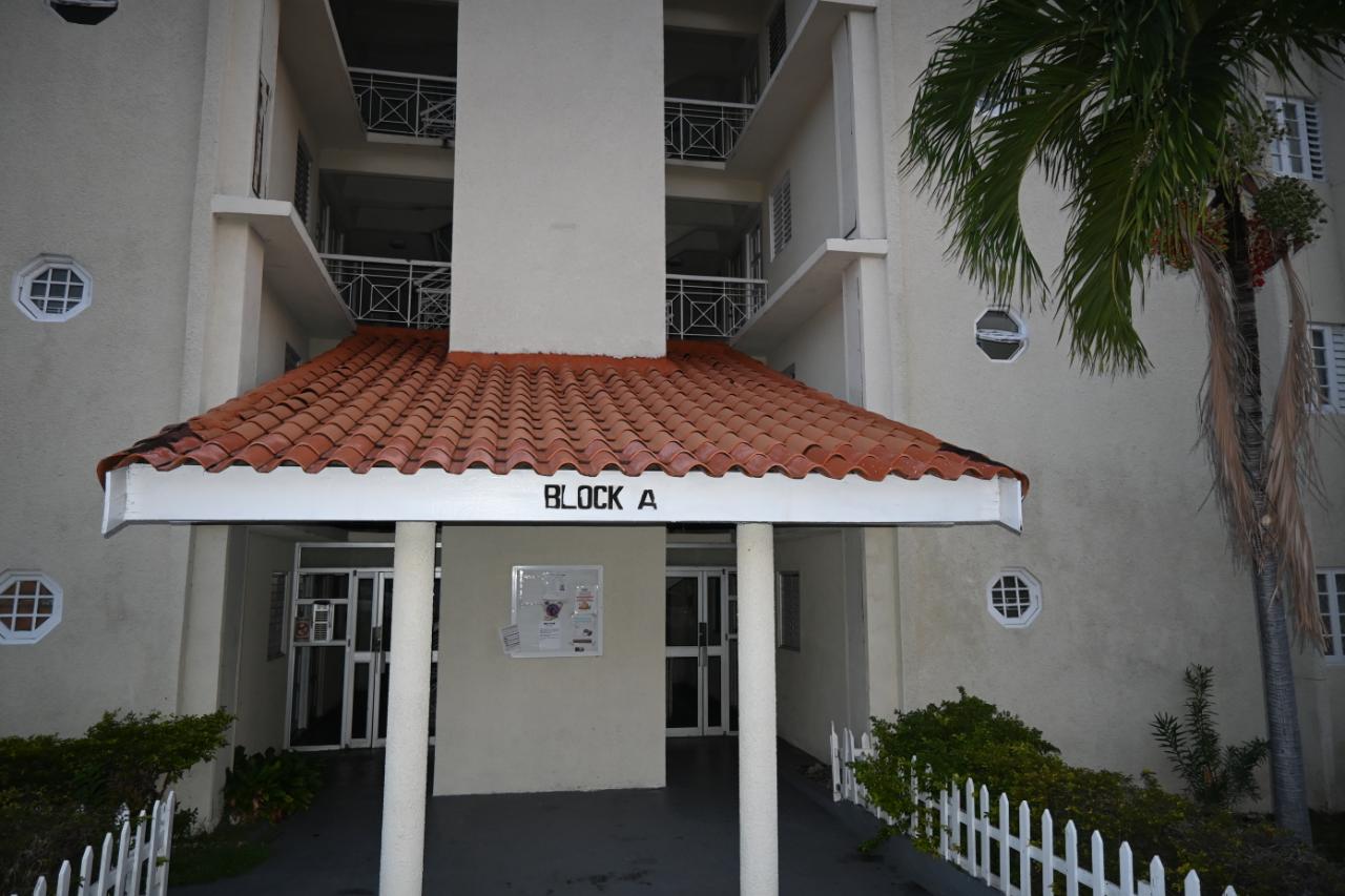 Apartment for Sale   Kingston 8