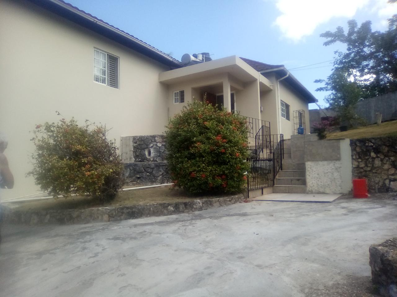 House for Sale   Montego Bay