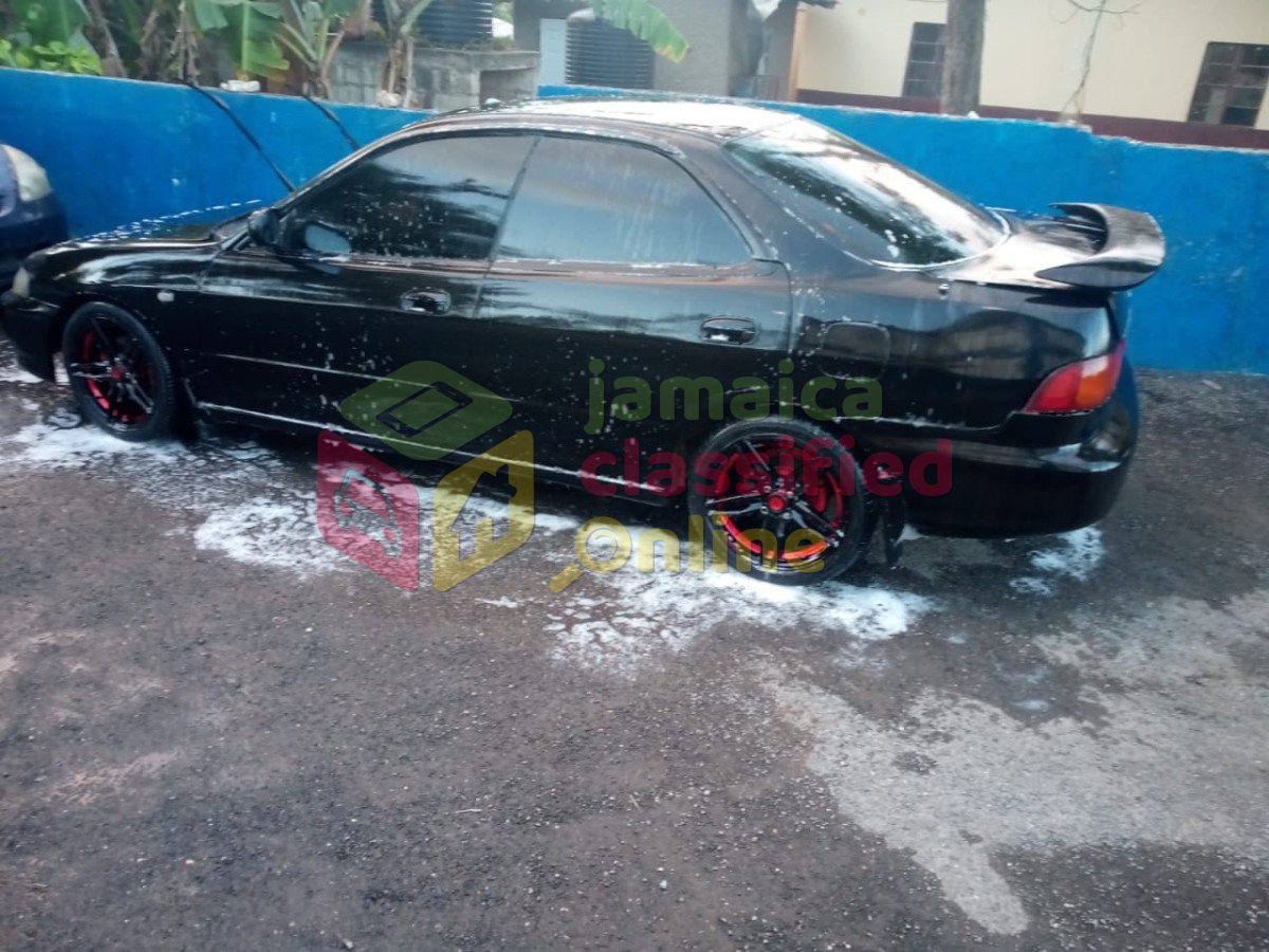 For Sale: 1997 Acura Integra