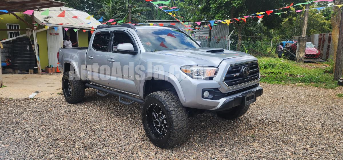 2018 Toyota Tacoma