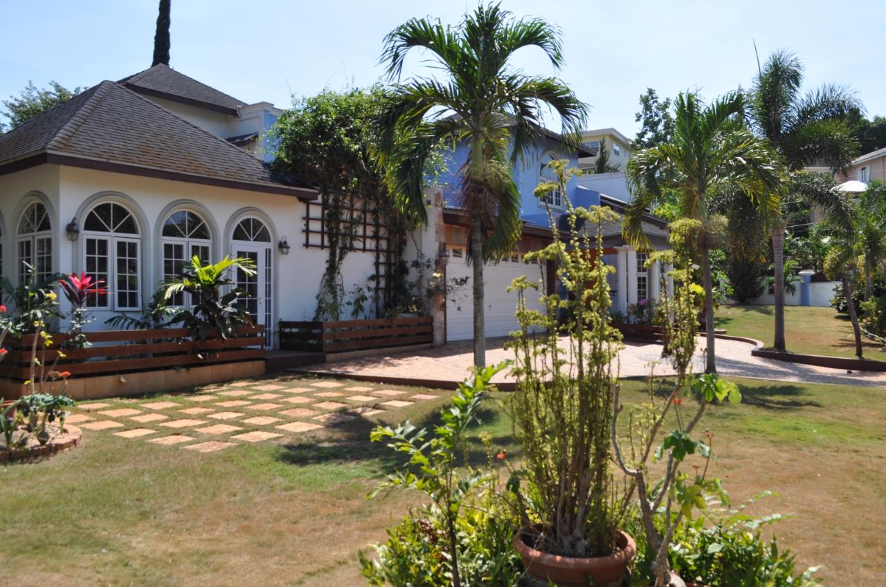 House for Sale   Kingston 19