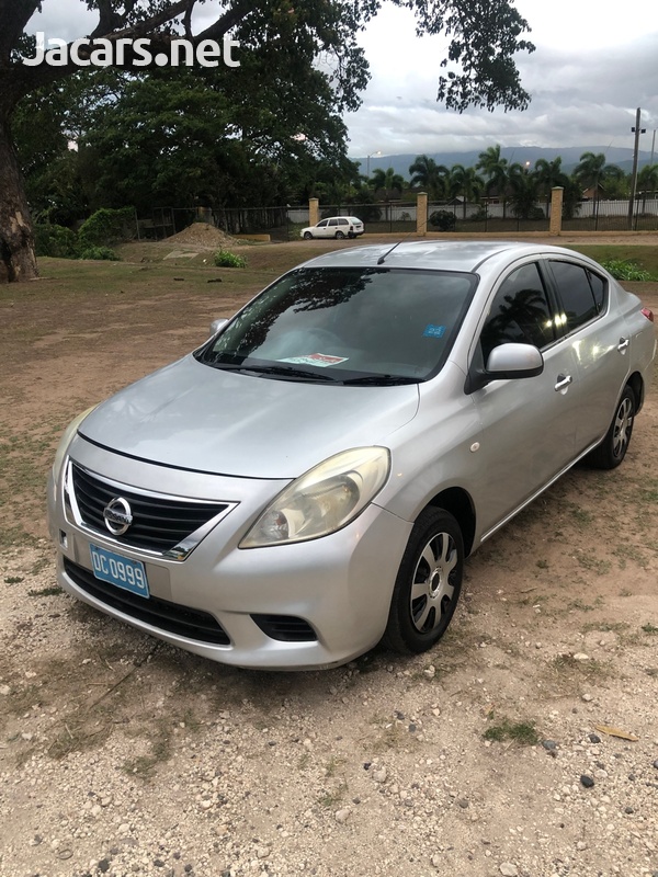 Nissan Latio 1,2L 2014